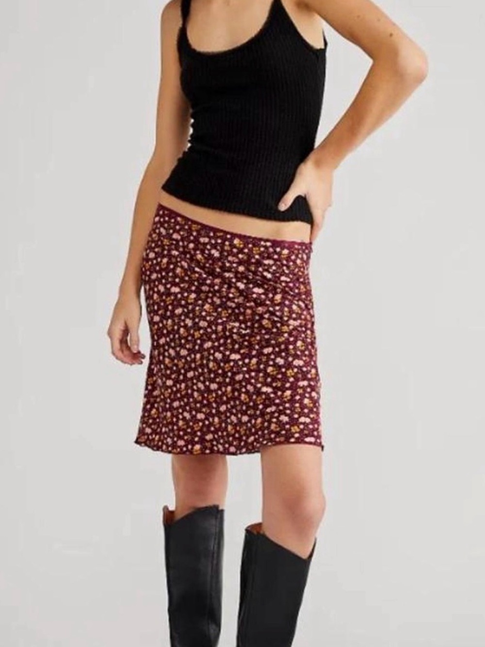Free People Women's Floral Midi Skirt - Burgundy Pink size 12 - Picture 2 of 11